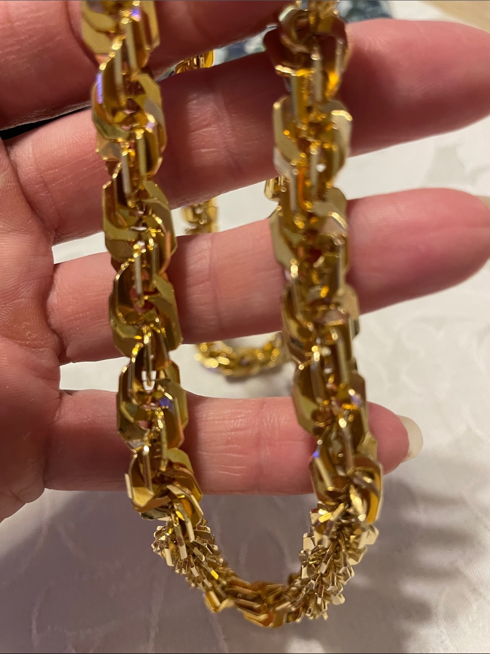 Gold-Tone Women’s Rope Link Necklace - Picture 5 of 5